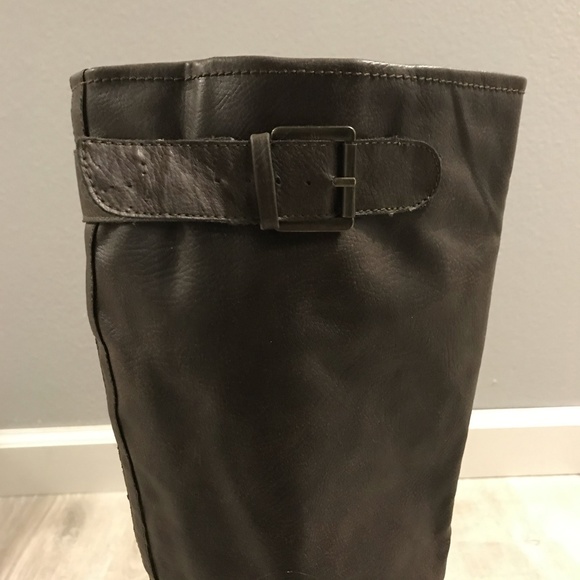 Man Made Leather Riding Boots sz 8 - Picture 7 of 8